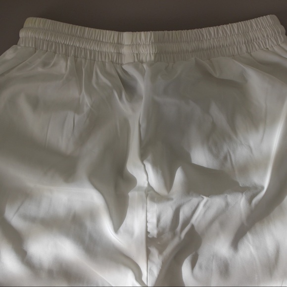 Princess Polly Parachute Pants. - Picture 3 of 5